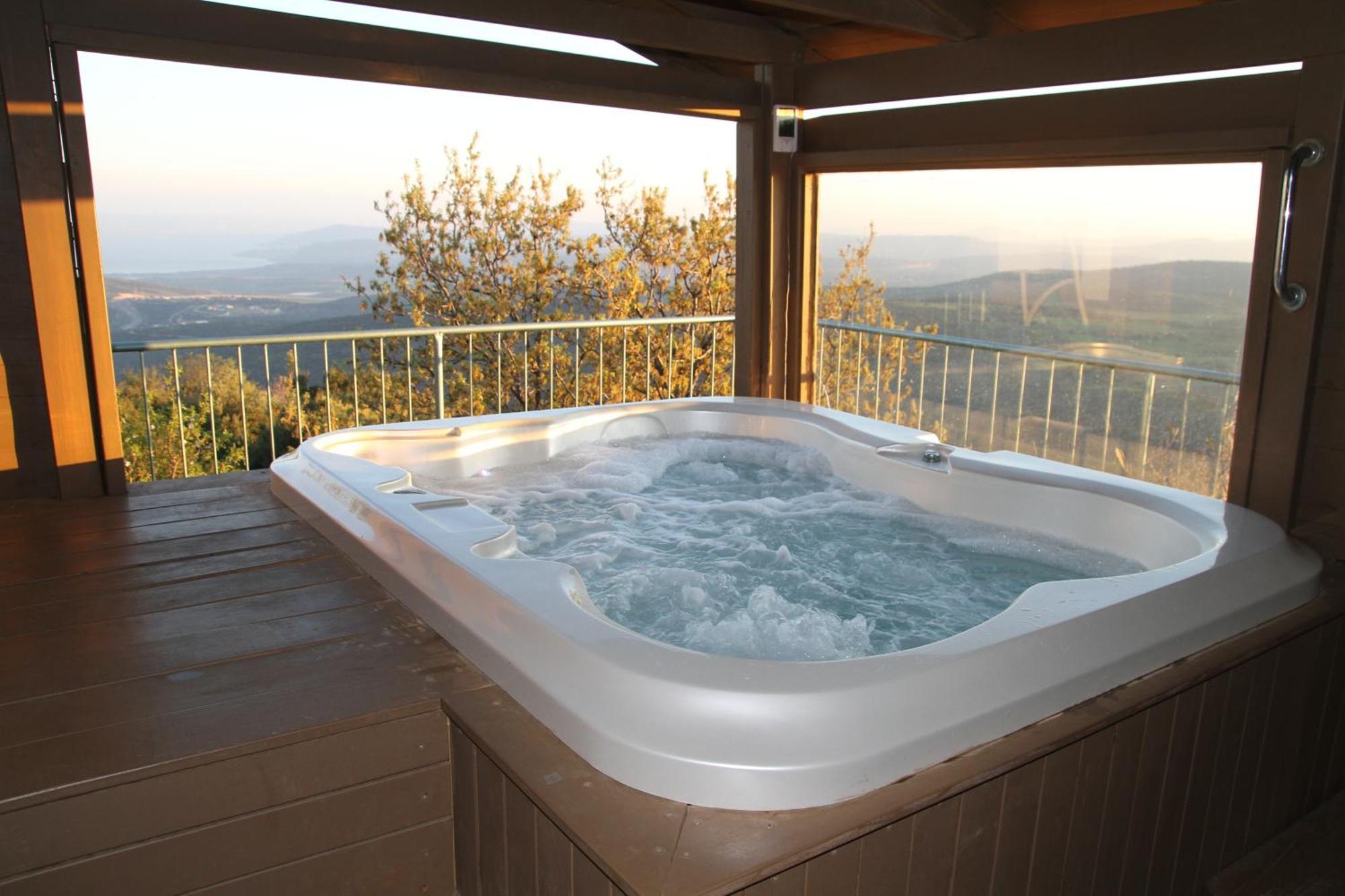Switzerland In Amirim Villa Eksteriør bilde